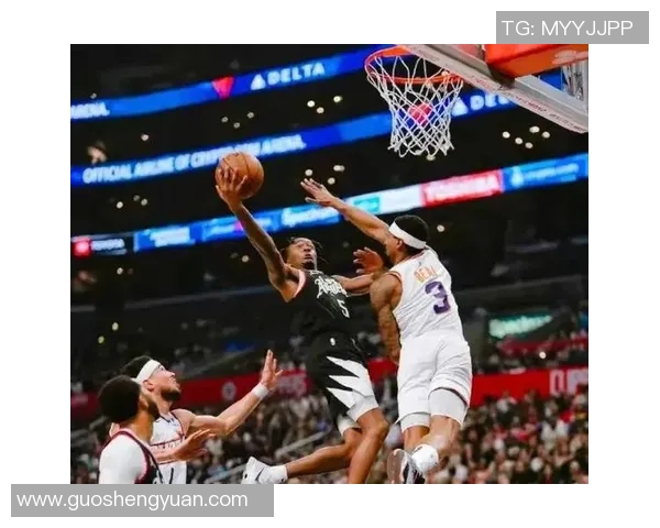 海兰德表现出色7投4中三分球3记贡献11分1篮板2抢断值得期待