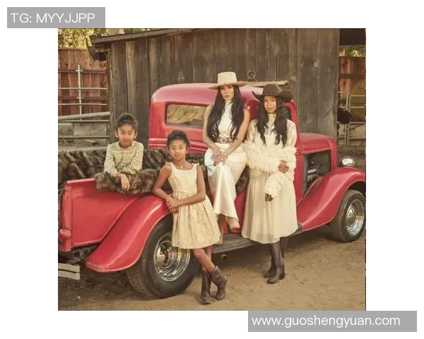 瓦妮莎分享美照闺蜜们鼓励我多拍照甜瓜前妻拉拉调侃我是你的闺蜜