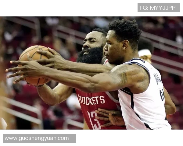 火箭队是否依赖KD的躺赢能力引发球迷热议与质疑