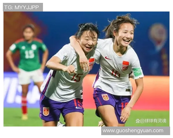 陈睿琳任意球绝妙进球助中国U17女足1-0领先挪威队
